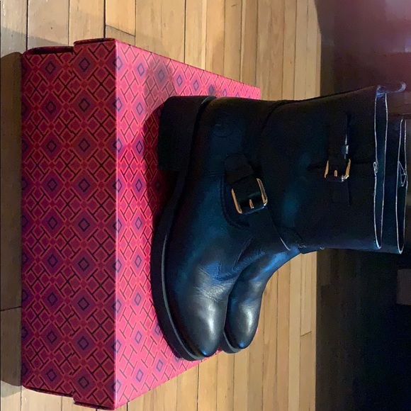 Boots - Picture 2 of 2